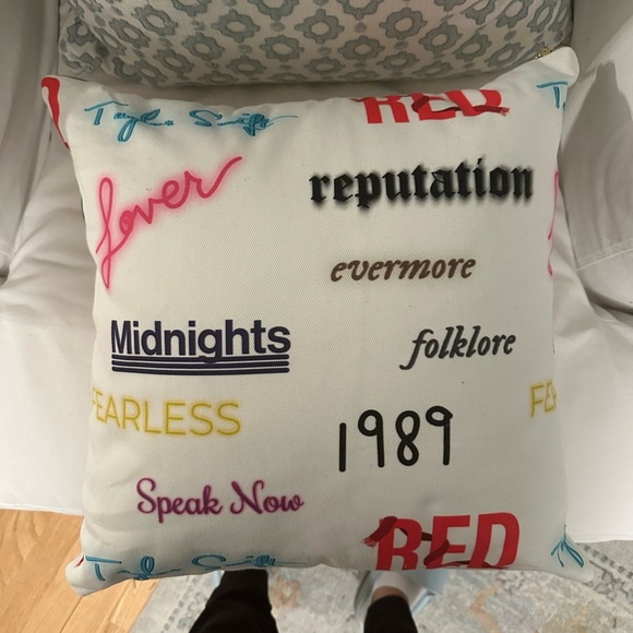 Taylor Swift Eras Tour Pillow - Picture 1 of 1